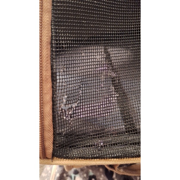 LOLLIMEOW Large Pet Carrier Backpack, Bubble Backpack Carrier for Fat Cats and P - Picture 8 of 10